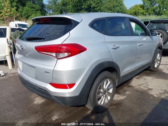 Hyundai TUCSON SE 2018 KM8J2CA43JU818099 Image 4