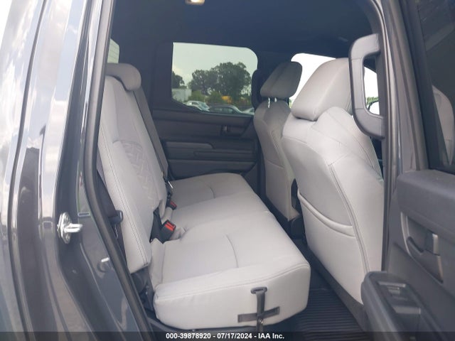 Toyota Tacoma Sr5 2024 3TYLB5JN9RT007395 Image 8