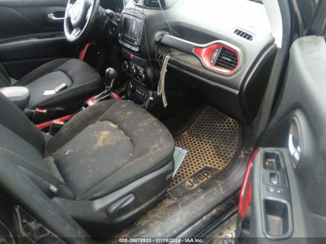 ZACCJBCT8GPD13894 Jeep Renegade Trailhawk