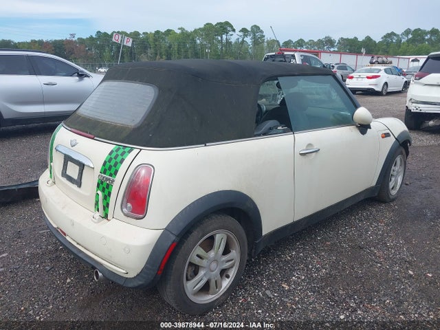 2006 MINI COOPER WMWRF33556TG14581 Photo 3