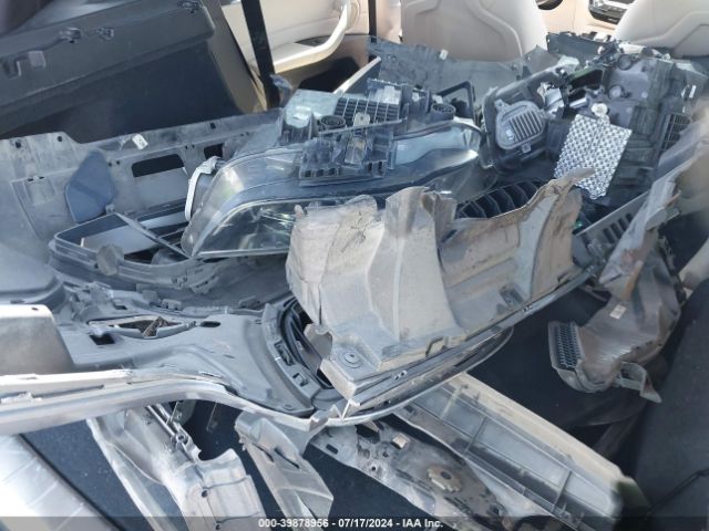 WBXHU7C35J5H42782 BMW X1 Sdrive28i