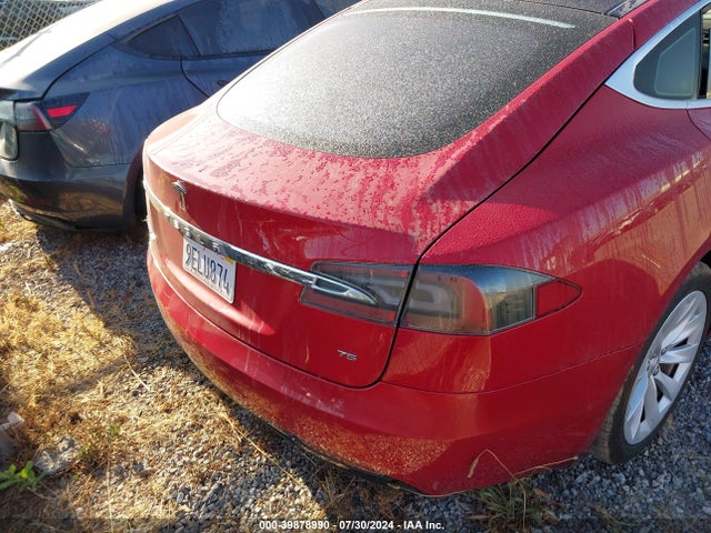 Tesla Model S 60/70/75/85 2016 5YJSA1E14GF174890 Image 17