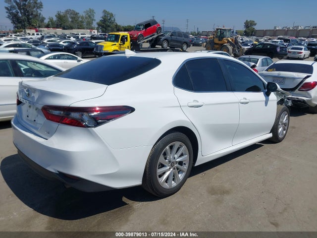 Toyota CAMRY LE 2023 4T1C11AK9PU760040 Image 4