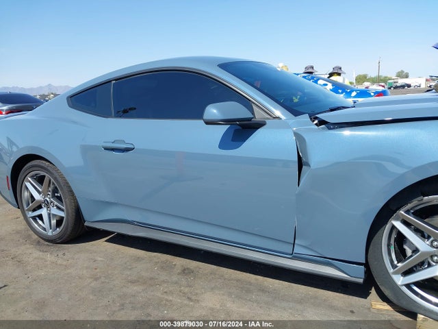 Ford Mustang Ecoboost Premium Fastback 2024 1FA6P8TH2R5121480 Image 13