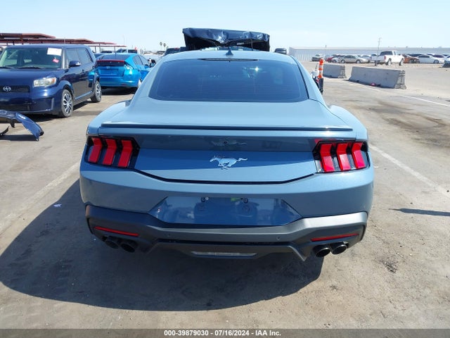 Ford Mustang Ecoboost Premium Fastback 2024 1FA6P8TH2R5121480 Image 16