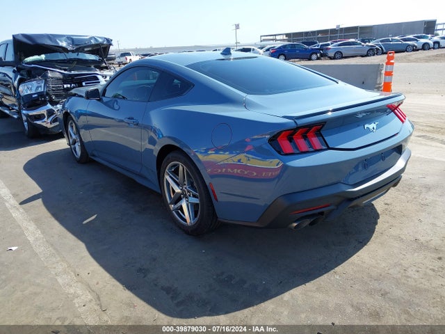 Ford Mustang Ecoboost Premium Fastback 2024 1FA6P8TH2R5121480 Image 3