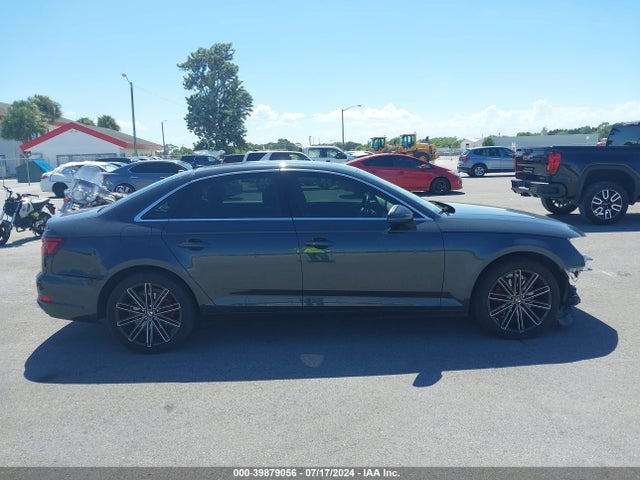 WAUGMAF48KA054563 Audi A4 40 Premium/40 Titanium Premium
