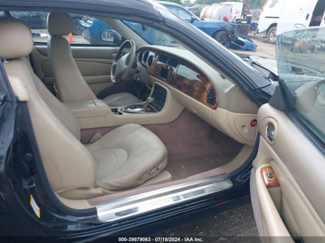 2005 JAGUAR XKR SAJDA42B653A40985 Photo 4