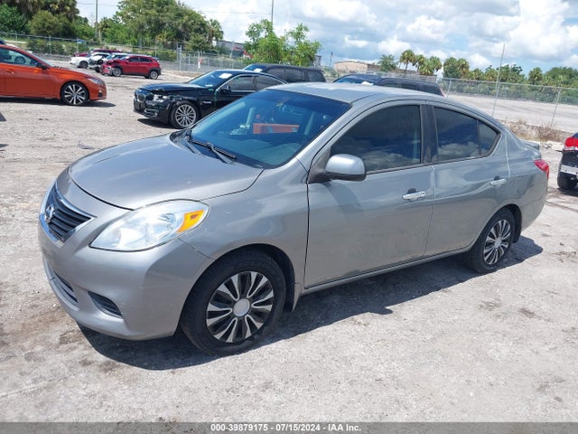 Nissan Versa 1.6 Sv 2014 3N1CN7AP9EK452289 Image 2