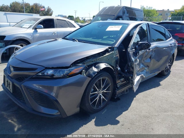 Toyota CAMRY SE 2022 4T1T11AK6NU701525 Image 2