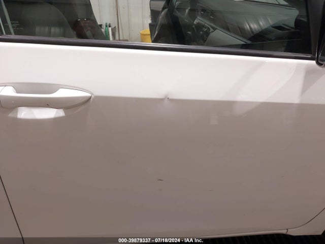 Toyota COROLLA LE 2016 2T1BURHEXGC647524 Image 17