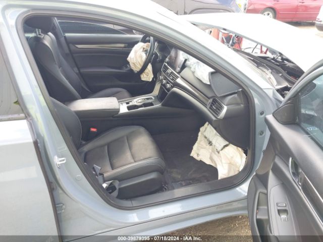 1HGCV3F22NA045842 Honda Accord Hybrid Sport