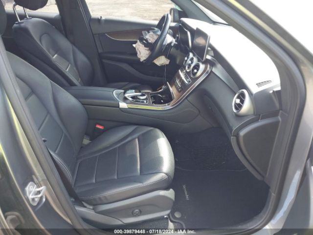 WDC0G4KB9JV100498 Mercedes-Benz Glc 300 4matic