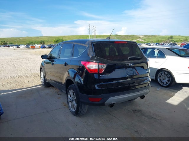 Ford ESCAPE SE 2017 1FMCU0GD3HUD78100 Image 3
