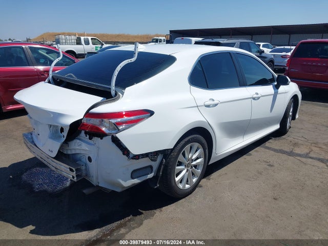 Toyota CAMRY LE 2020 4T1C11AK3LU962656 Image 4