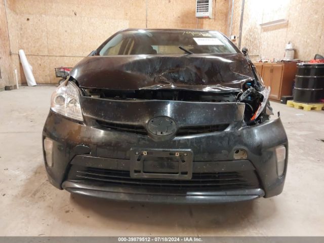 JTDKN3DU0E0393546 Toyota Prius Two
