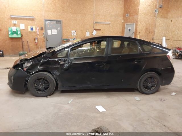 JTDKN3DU0E0393546 Toyota Prius Two