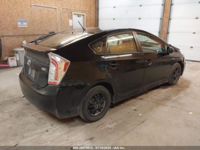 JTDKN3DU0E0393546 Toyota Prius Two
