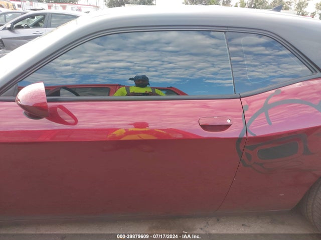 Dodge Challenger 392 Hemi Scat Pack Shaker 2018 2C3CDZFJ8JH154804 Image 15