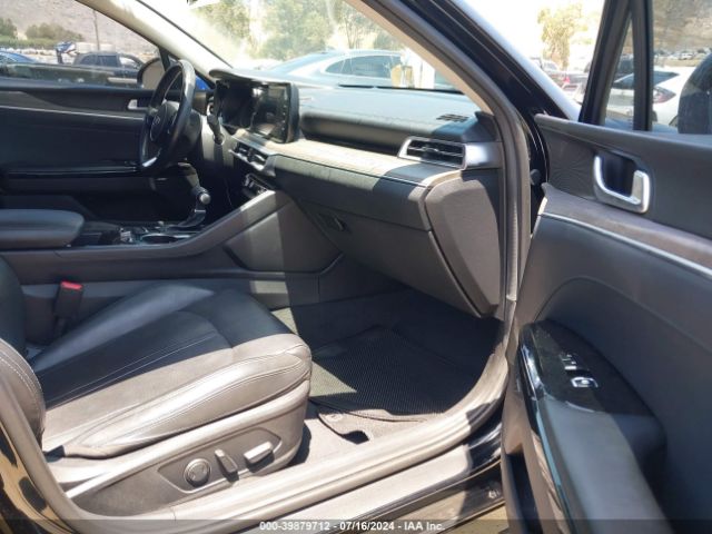 5XXG34J28MG074218 KIA K5 EX
