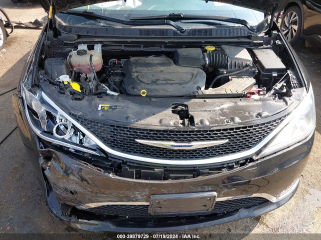 2C4RC1BG5KR731174 Chrysler Pacifica Touring L