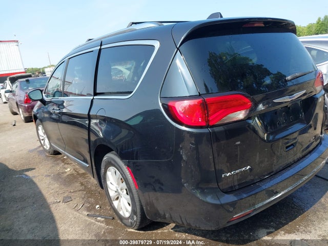 2C4RC1BG5KR731174 Chrysler Pacifica Touring L