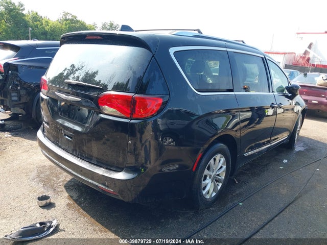 2C4RC1BG5KR731174 Chrysler Pacifica Touring L