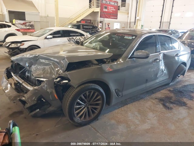 WBA53BH02MWW96910 BMW 530I