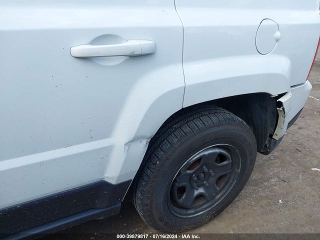 1C4NJRBB2HD142232 Jeep Patriot Sport 4x4