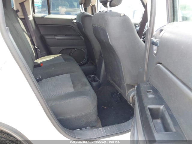 1C4NJRBB2HD142232 Jeep Patriot Sport 4x4