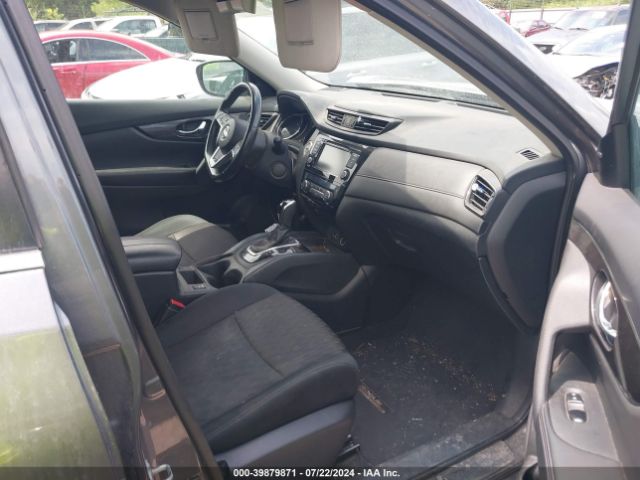 5N1AT2MV5JC750616 Nissan ROGUE SV