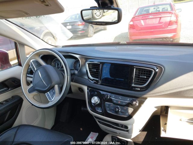 2C4RC1GG6HR683718 Chrysler Pacifica Limited