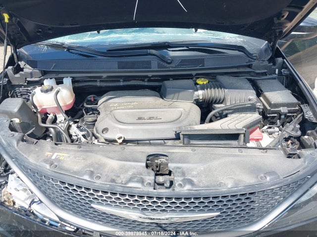 2C4RC1CG3RR100870 Chrysler Voyager Lx