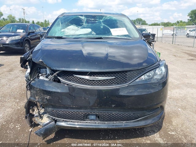 2C4RC1CG3RR100870 Chrysler Voyager Lx