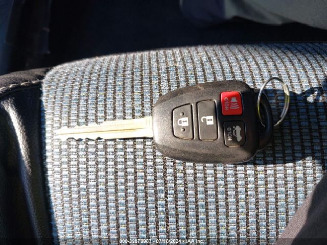 5YFBURHEXFP351241 Toyota Corolla S Plus
