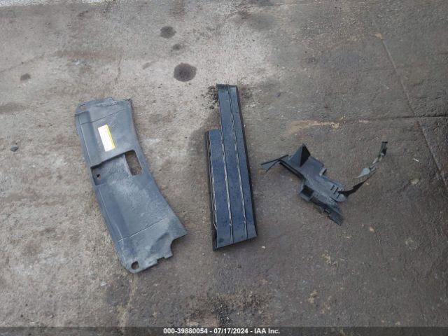 WA1JCCFS0HR010681 Audi Q3 2.0t Premium