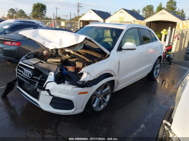 WA1JCCFS0HR010681 Audi Q3 2.0t Premium