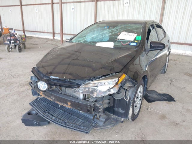 Toyota COROLLA LE 2017 5YFBURHE7HP734265 Image 2