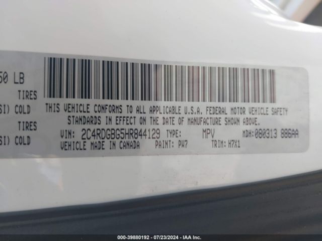 2C4RDGBG5HR844129 Dodge Grand Caravan Se