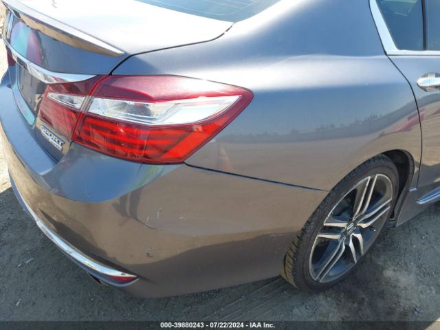 1HGCR2F19HA208142 Honda Accord Sport Se