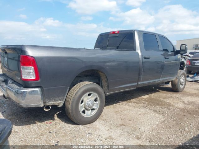 3C6UR5HL9RG103078 RAM 2500 Tradesman  4x4 8' Box