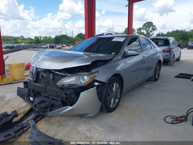 Toyota CAMRY SE 2015 4T1BF1FK5FU082049 Image 2