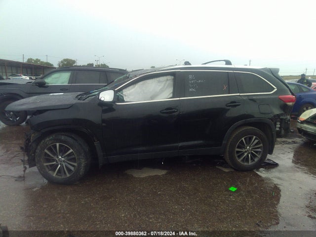 Toyota Highlander Xle 2019 5TDKZRFH2KS322168 Image 14