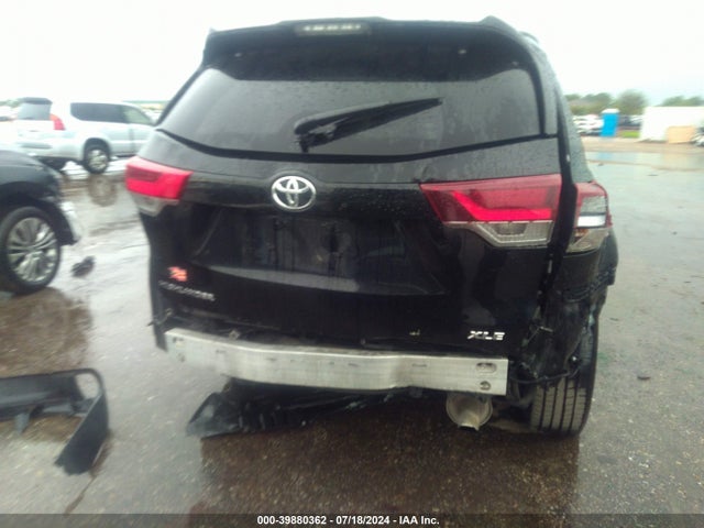 Toyota Highlander Xle 2019 5TDKZRFH2KS322168 Image 16