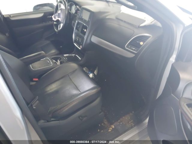 2C4RDGEG1HR779517 Dodge Grand Caravan Gt