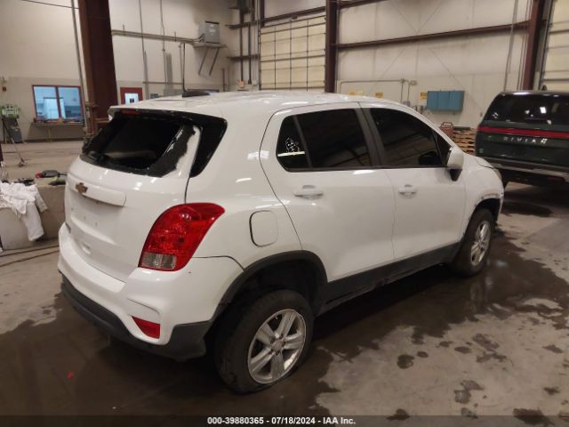 3GNCJNSB9HL221740 Chevrolet TRAX LS