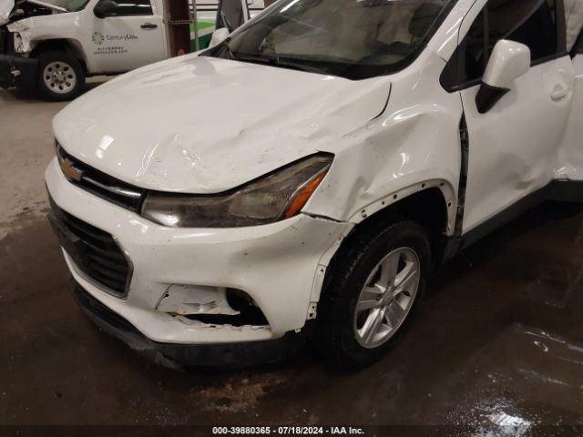 3GNCJNSB9HL221740 Chevrolet TRAX LS