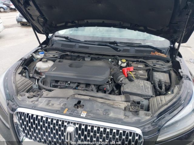 5LMCJ1D94LUL03684 Lincoln Corsair Standard