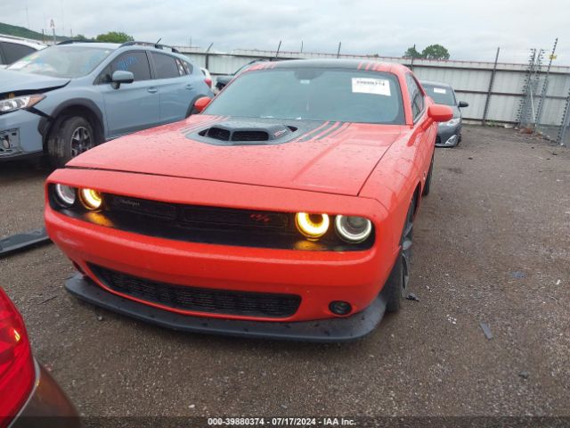 2C3CDZFJ2GH283212 Dodge Challenger 392 Hemi Scat Pack Shaker