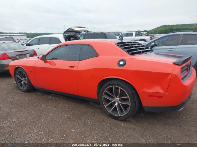 2C3CDZFJ2GH283212 Dodge Challenger 392 Hemi Scat Pack Shaker
